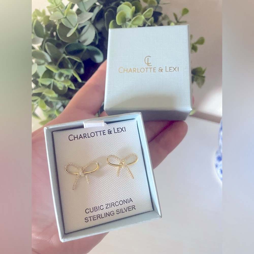 Brand New Charlotte & Lexi Sterling Silver CZ Cubic Zirconia Bows Stud Earrings